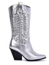 Load image into Gallery viewer, Souther Belle Boots-Silver
