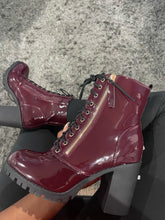 Load image into Gallery viewer, Michi Boots-Wine
